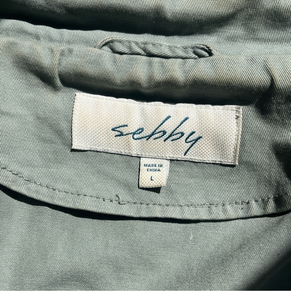 Army green fall jacket with cinch ties around waist - Picture 5 of 5